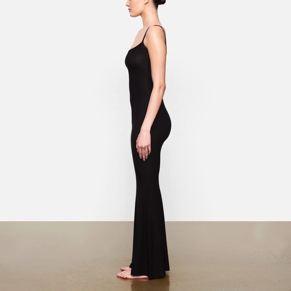 NWT SKIMS BLACK LONG SLIP DRESS - Picture 3 of 4